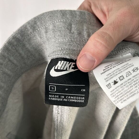 Nike Sweat Shorts Men's Small Grey Cloth Drawstring Pull On Pockets 10" Inseam - Picture 8 of 9